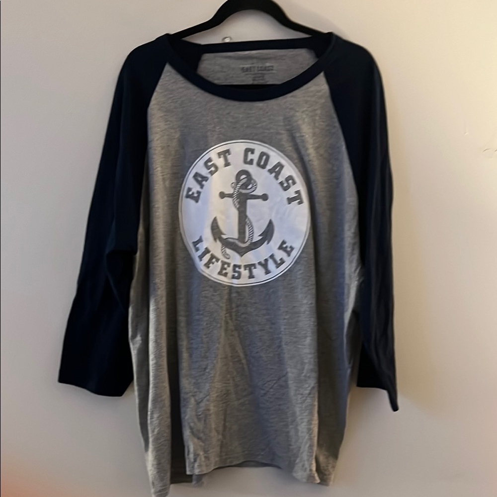 East Coast Lifestyle Gray and Navy Raglan Shirt - Size XL